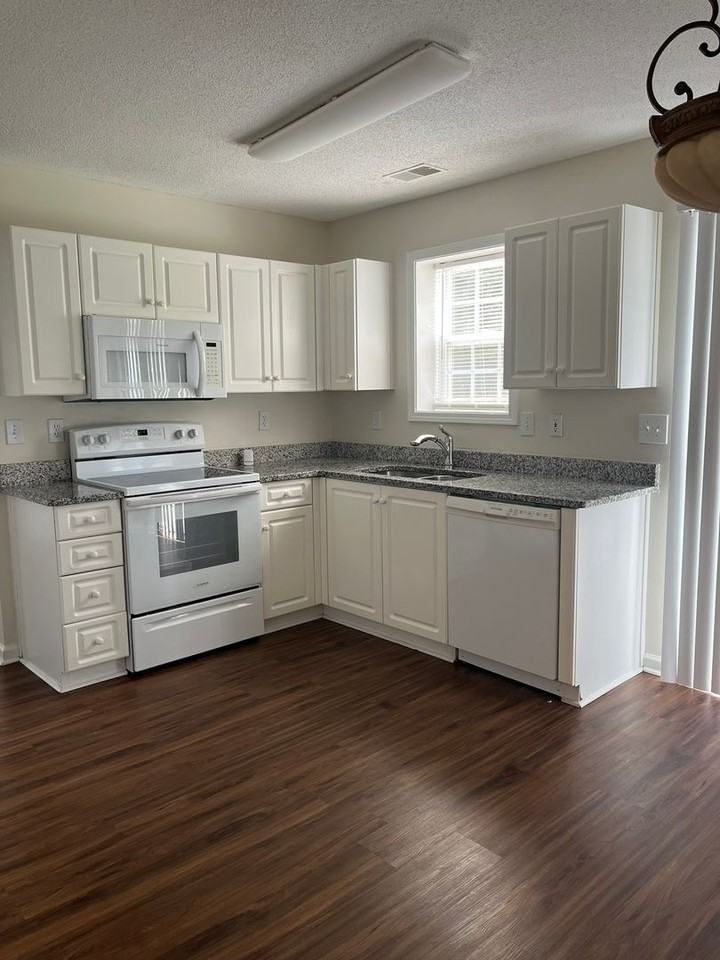 108 Faskin Ln - Photo 6 of 25