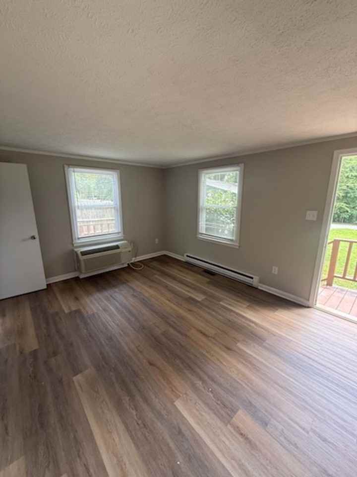 935 Country Place Rd - Photo 3 of 9