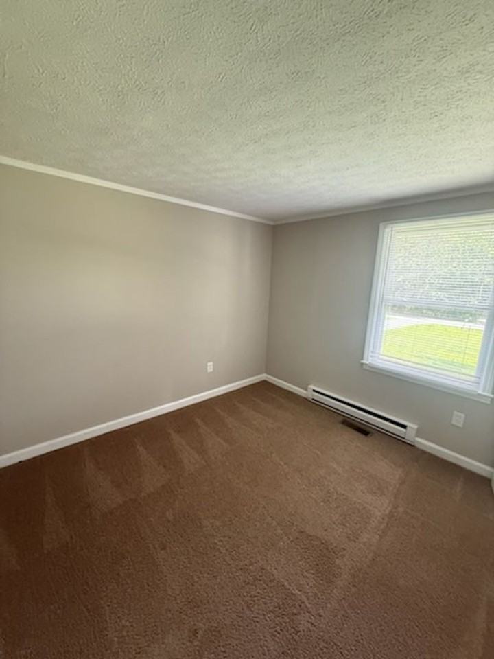935 Country Place Rd - Photo 5 of 9