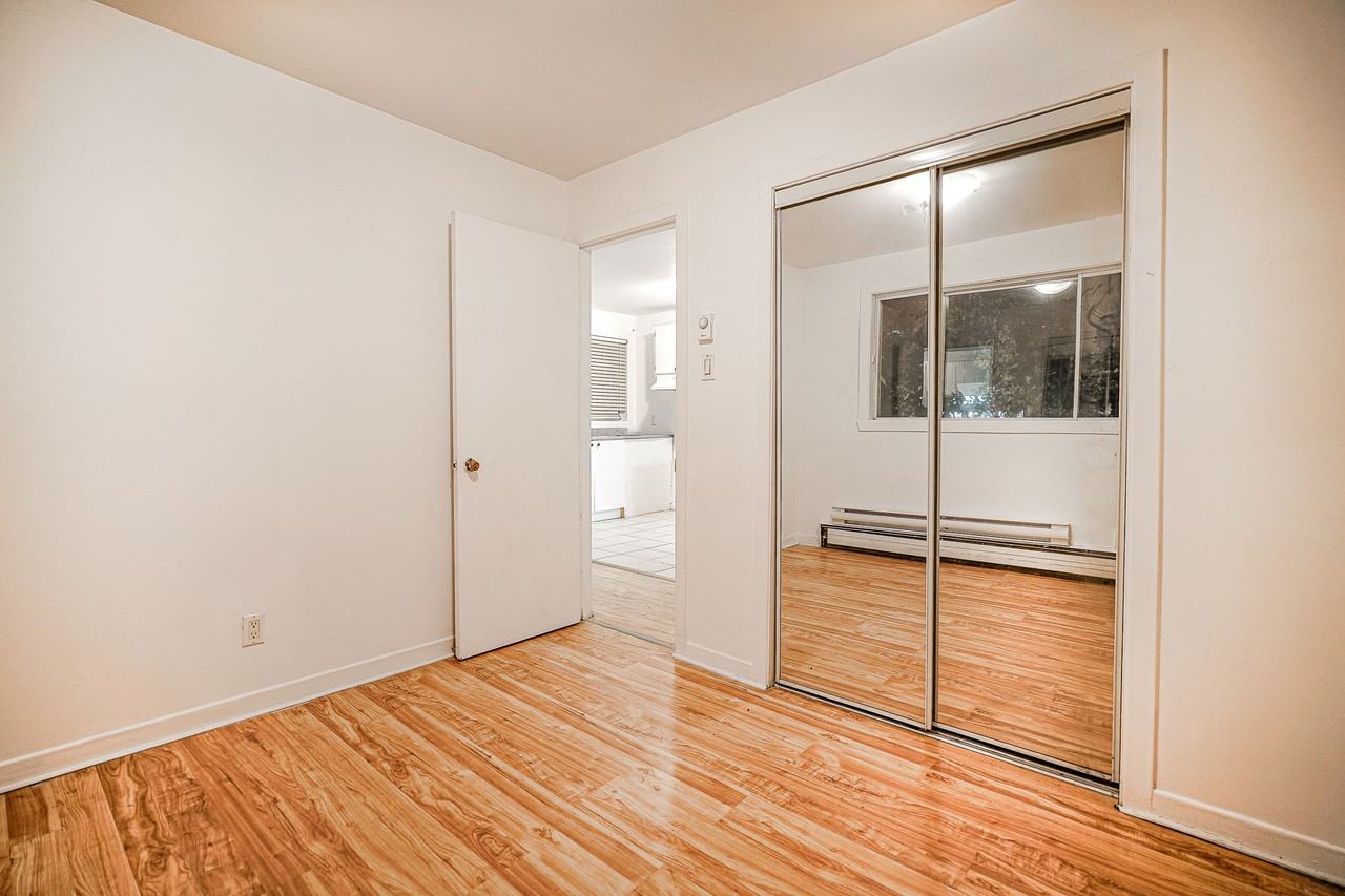5665 Boulevard Henri Bourassa #1 - Photo 3 of 10