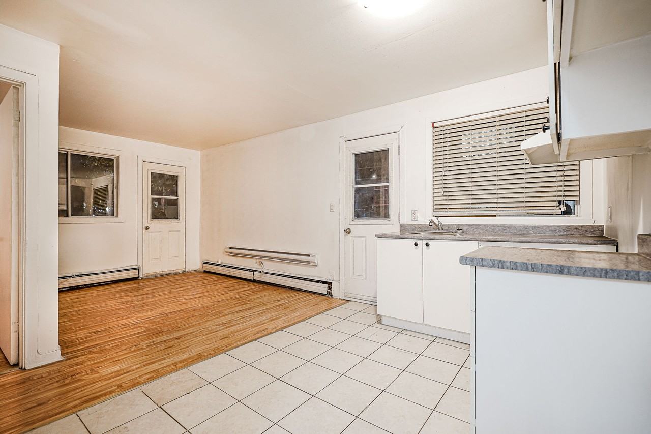 5665 Boulevard Henri Bourassa #1 - Photo 5 of 10