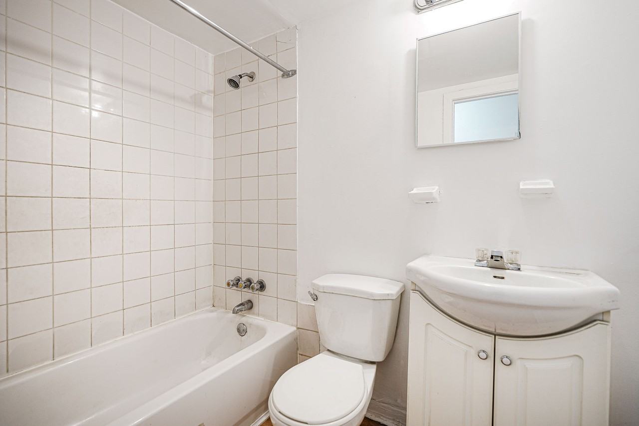 5665 Boulevard Henri Bourassa #1 - Photo 6 of 10
