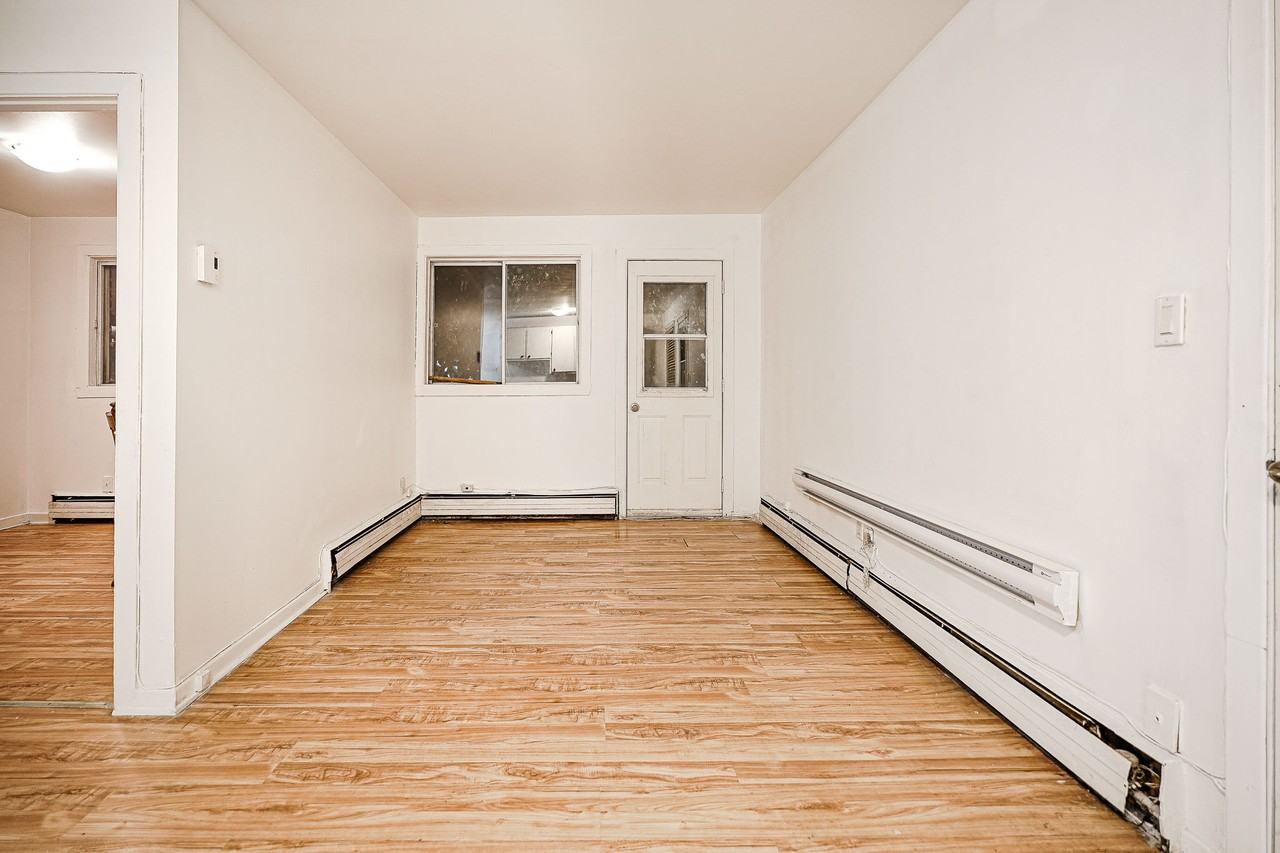 5665 Boulevard Henri Bourassa #1 - Photo 7 of 10
