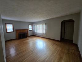 featured image of 804 W Lombard St