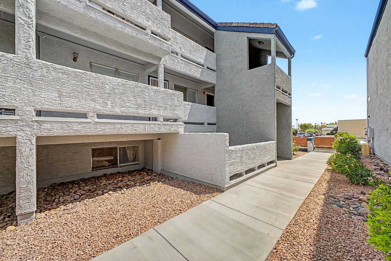 1331 W Baseline Rd #161 - Photo 3 of 50