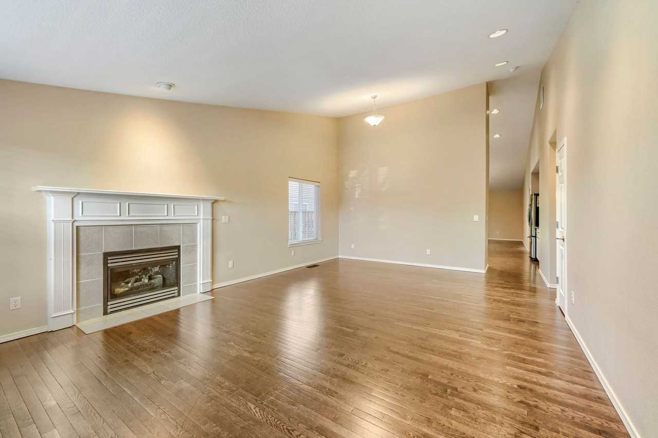 15084 Persimmon Way - Photo 6 of 29