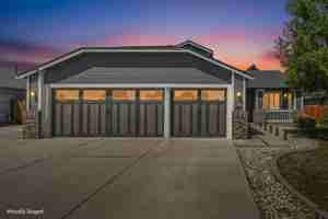 featured image of 5045 Pradera St