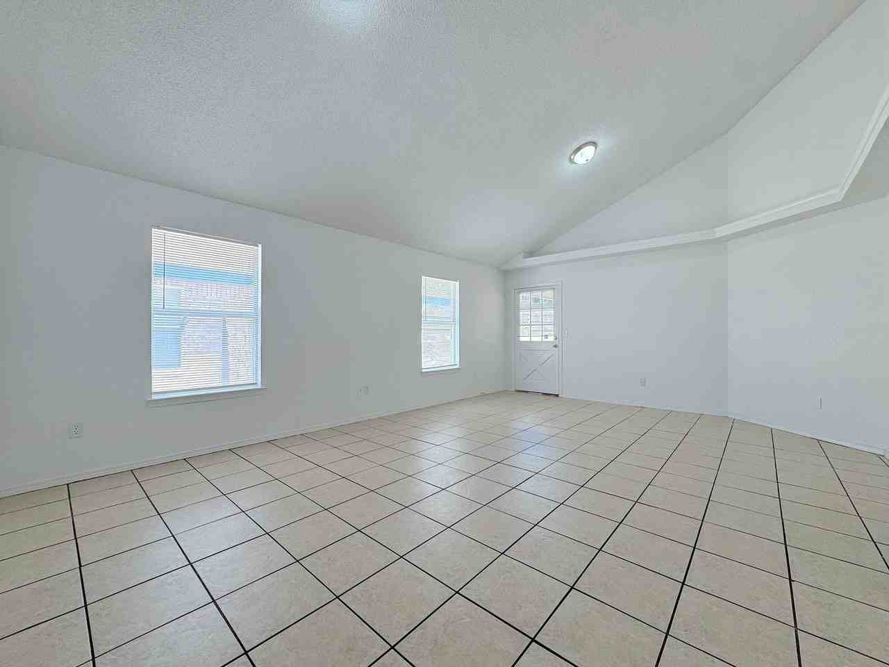 12611 Tierra Norte Rd - Photo 5 of 22