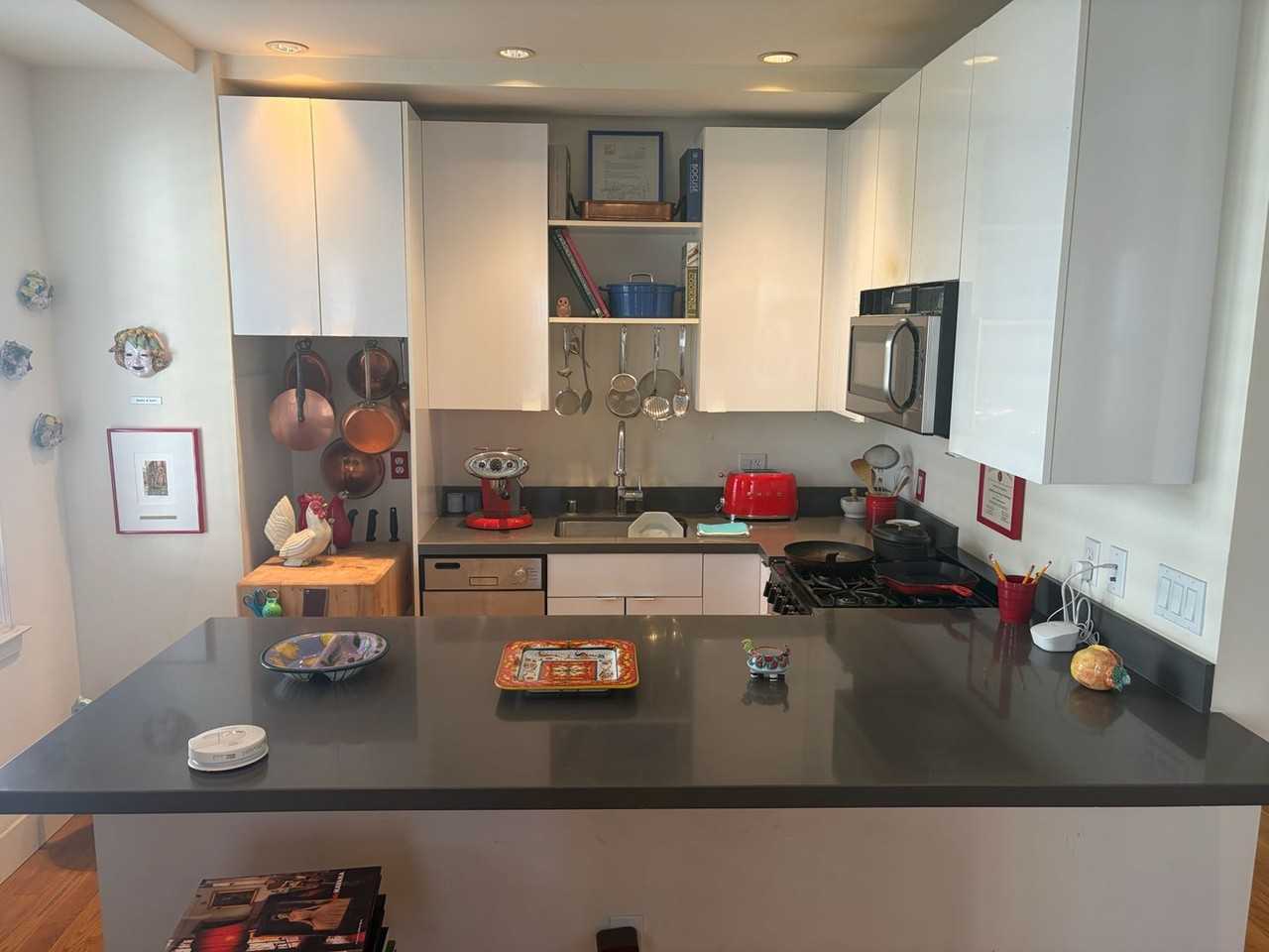 901 Bush St #507 - Photo 3 of 21