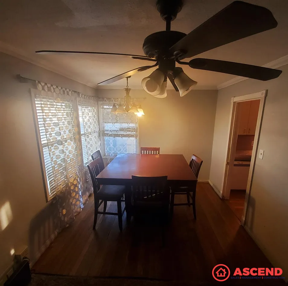 137 U St - Photo 4 of 7