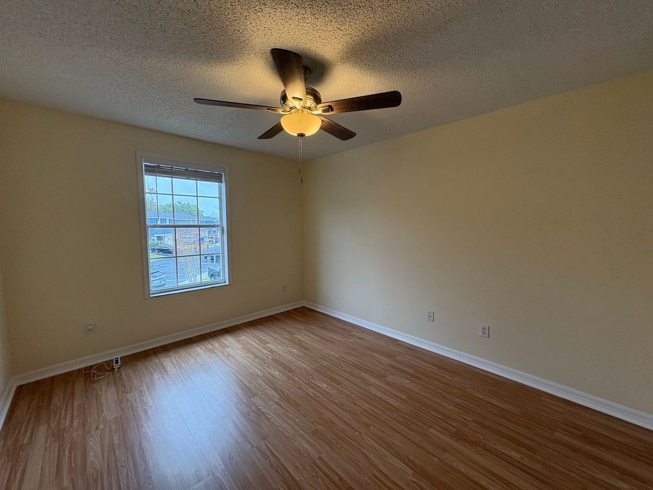 13168 Lexington Summit St - Photo 5 of 33