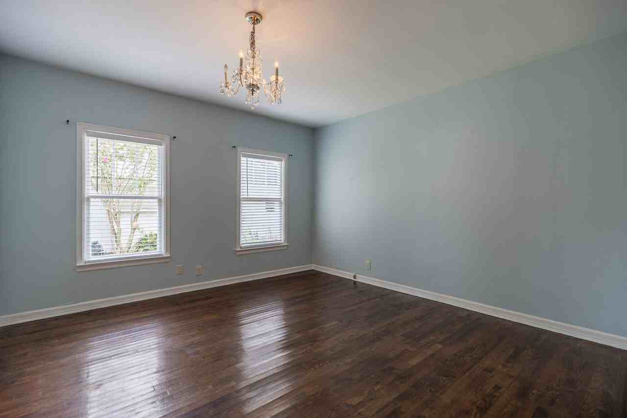 215 W Jessamine Ave - Photo 7 of 14