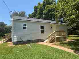 1601 Traffic St - Photo 1 of 1