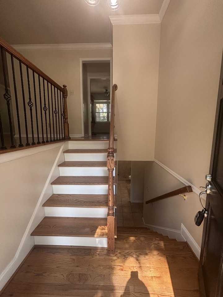 1451 Arrowhead Trl - Photo 4 of 32