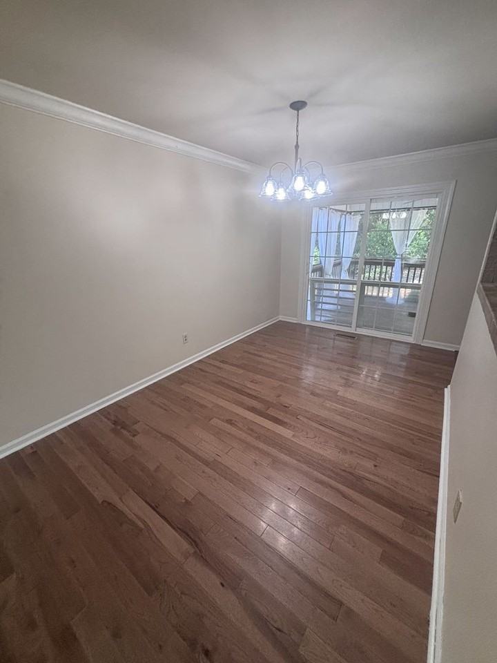 1451 Arrowhead Trl - Photo 6 of 32
