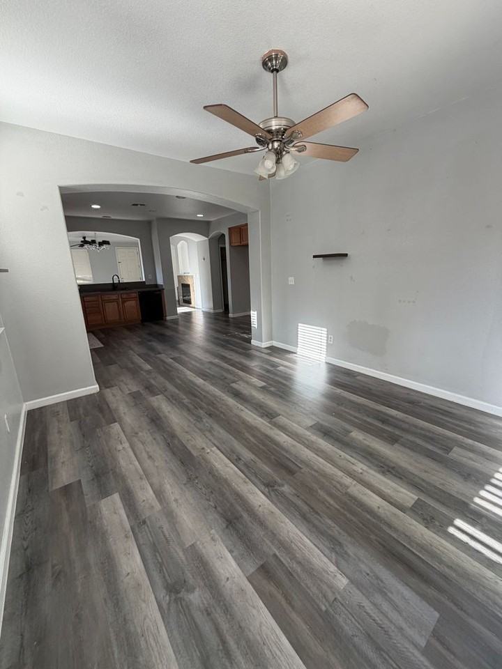 3656 Libby Ln - Photo 6 of 15