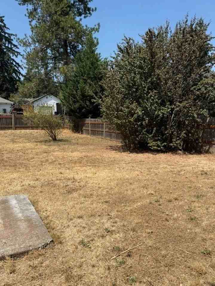 1690 Longview Way Nw - Photo 4 of 9