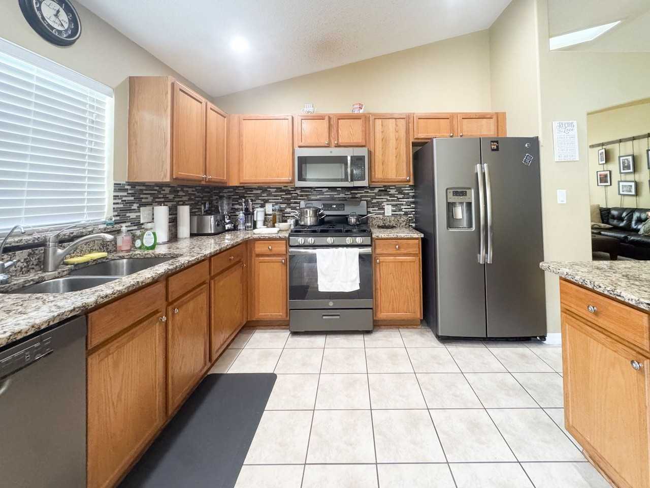 3154 Samosa Hill Cir - Photo 6 of 28