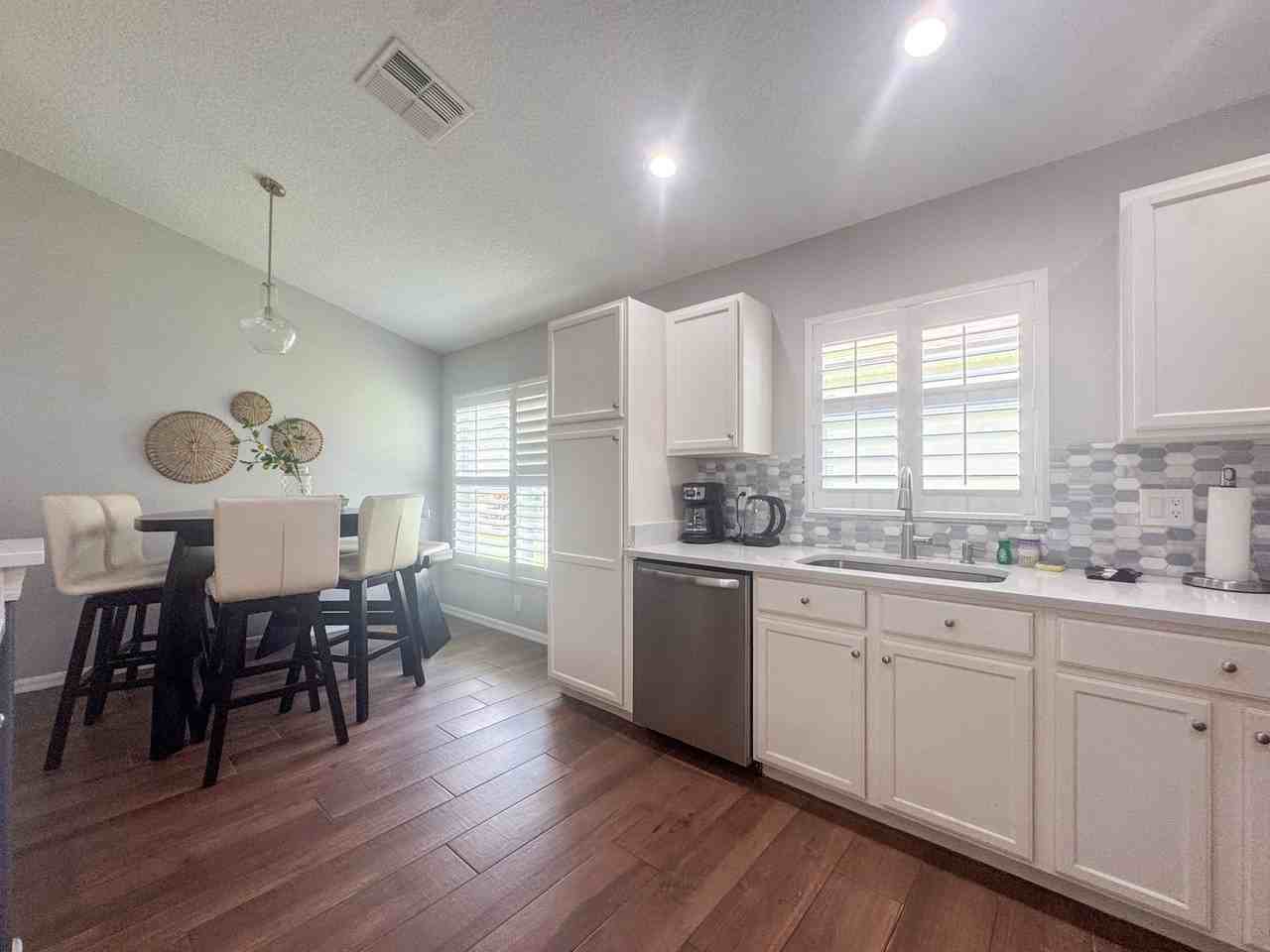 2818 Long Leaf Pine St - Photo 7 of 26