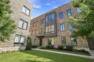 featured image of 285 Castleberry Hill Walk Sw
