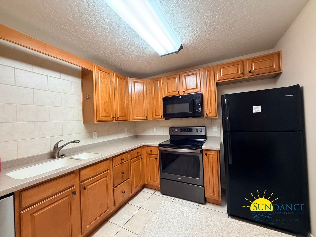 201 Andalusia Rd - Photo 4 of 19