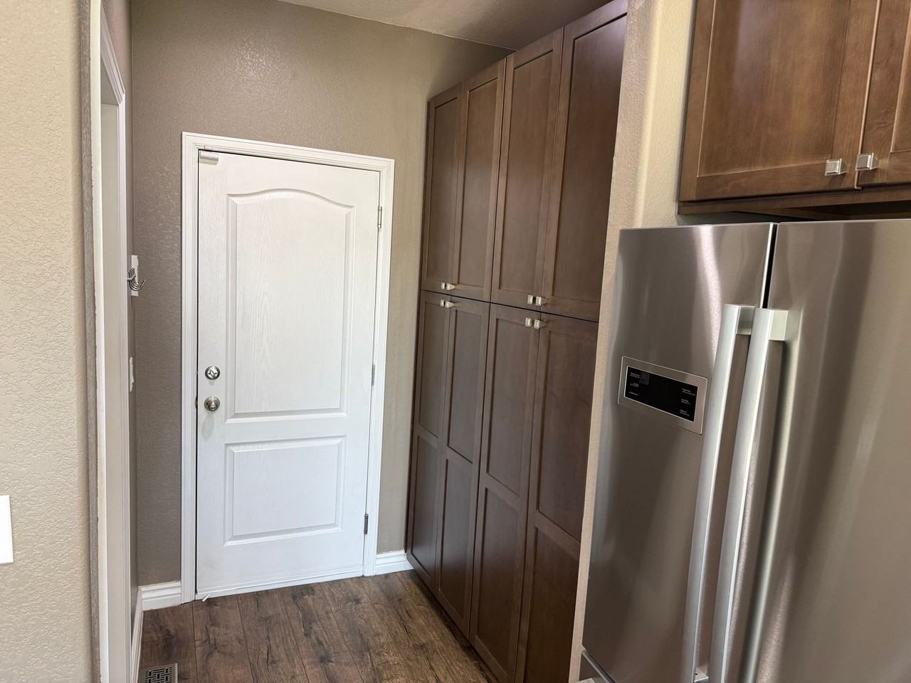 25084 E Pinewood Pl - Photo 6 of 27