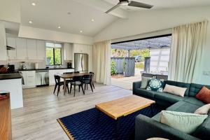 featured image of 1333 Lake Dr