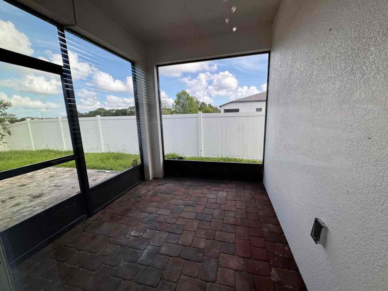 2980 Scarlett Dr - Photo 5 of 23