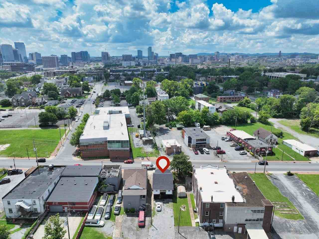 1406 Jefferson St #B - Photo 6 of 22