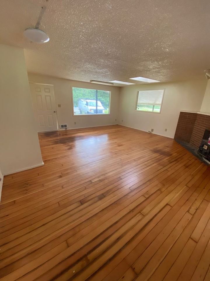 2915 Cooper Point Rd Nw - Photo 6 of 6