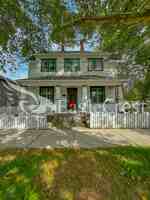 featured image of 215 S 4th Ave