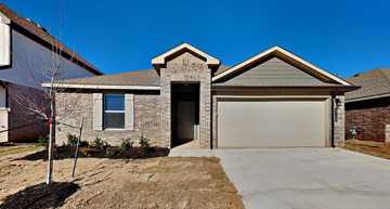 featured image of 2733 Dennis Dr
