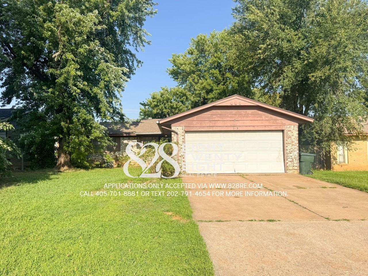 4103 N Oak Grove Dr - Photo 2 of 23