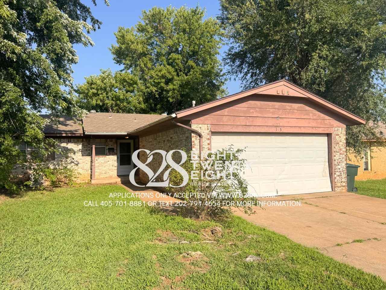 4103 N Oak Grove Dr - Photo 3 of 23