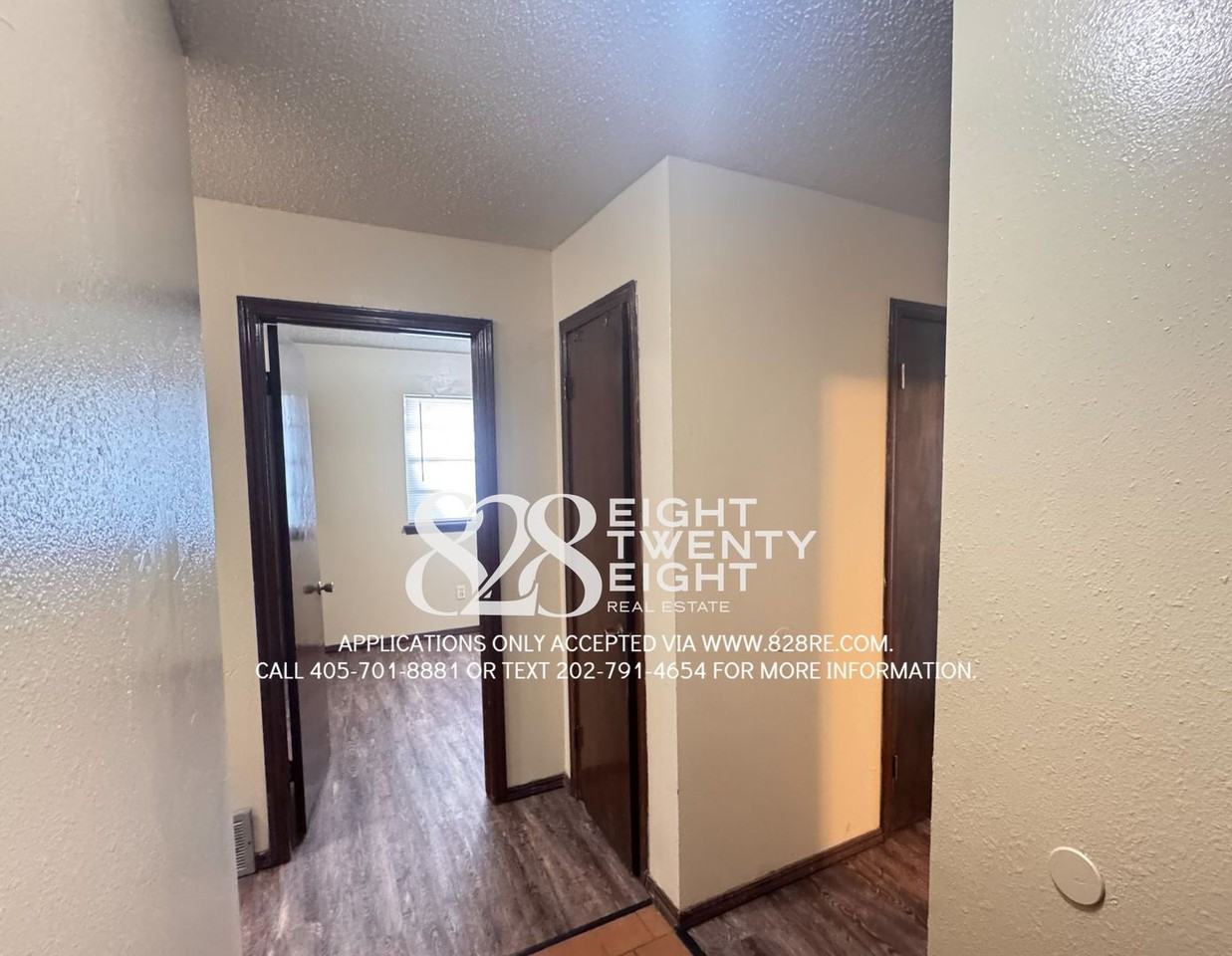 4103 N Oak Grove Dr - Photo 5 of 23