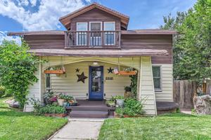 featured image of 3917 S Acoma St