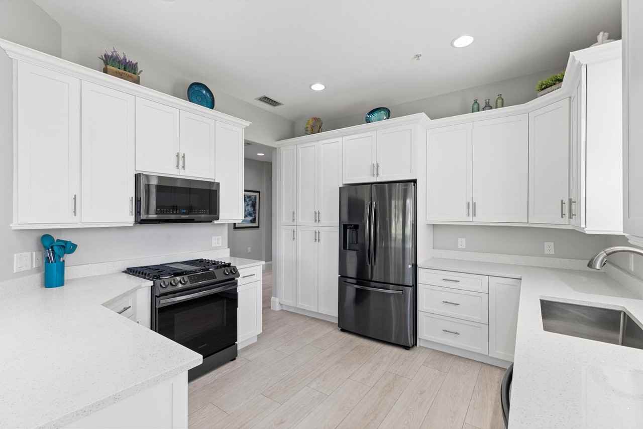 3031 Marengo Ct #101 - Photo 2 of 42