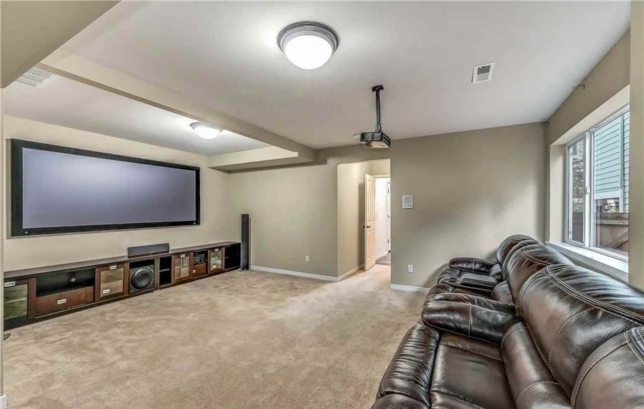 17912 20th Ave Se - Photo 7 of 19