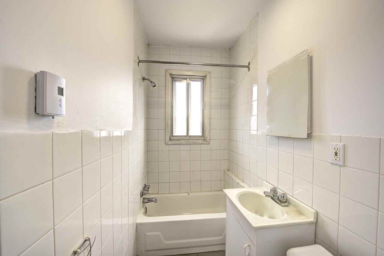 9461 Rue de Martigny #3 - Photo 6 of 7