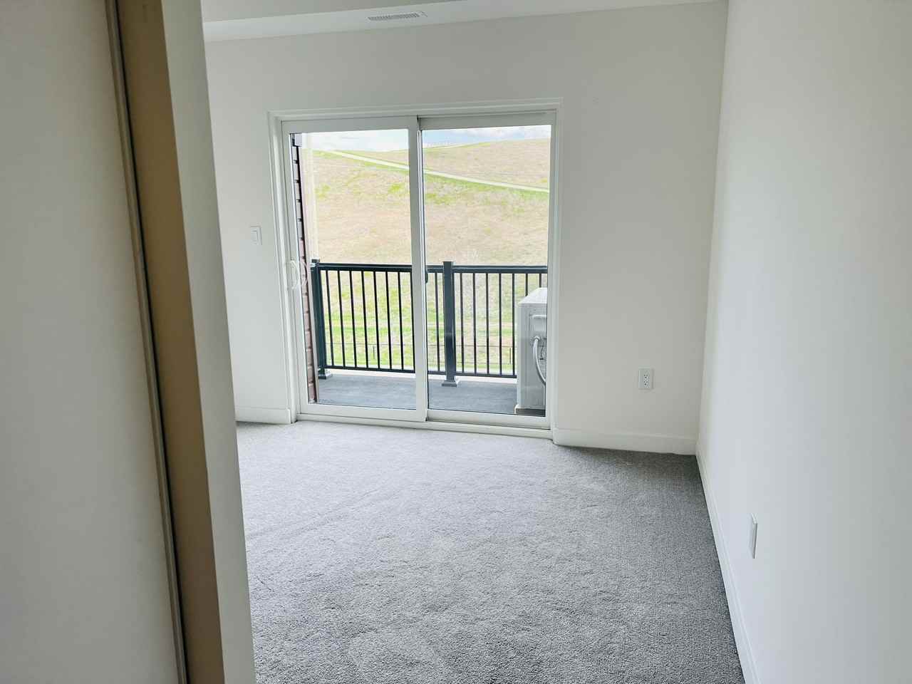 20 Palace St - Photo 4 of 8