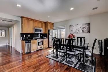 2504 23rd Street #A - Photo 5 of 15