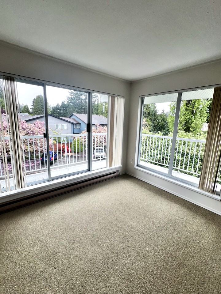 1001 Ridgeway Ave - Photo 3 of 12