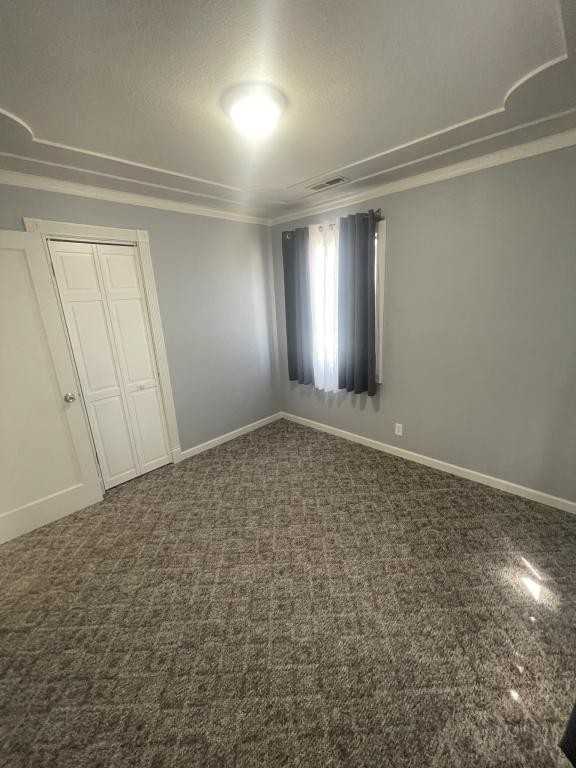 2145 Lombard St - Photo 3 of 25