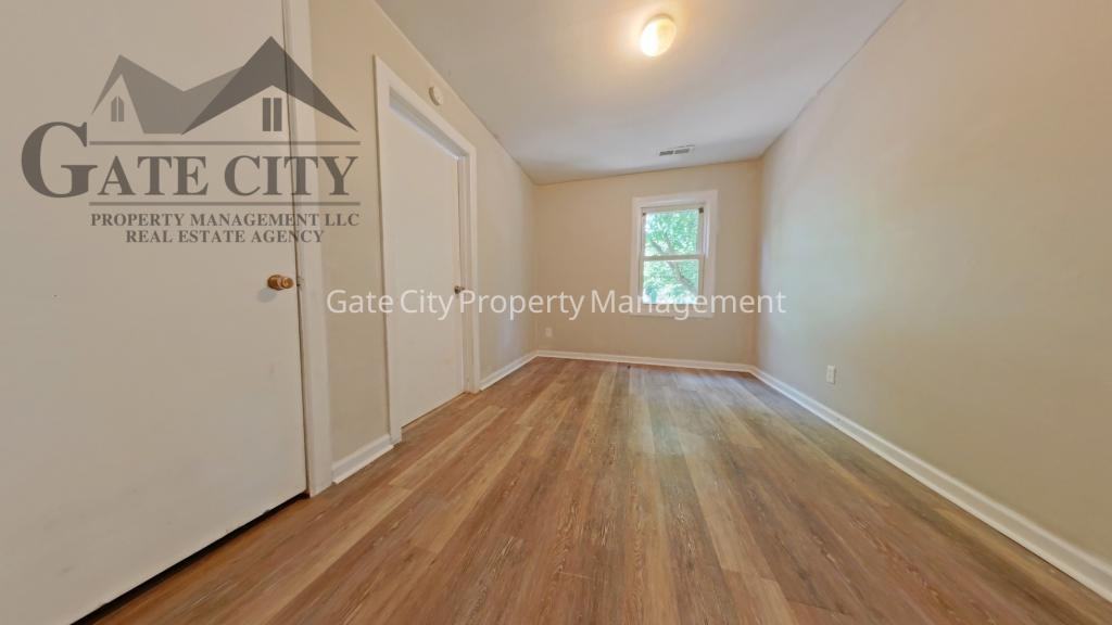 1903 Apex Pl - Photo 6 of 7