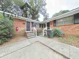 2021 Maywood St Apt E #Apt E - Photo 1 of 1