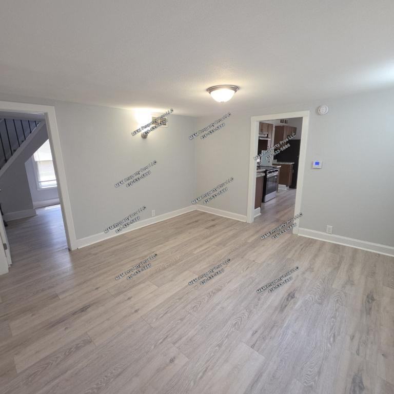 1332 S Pleasant St - Photo 3 of 16