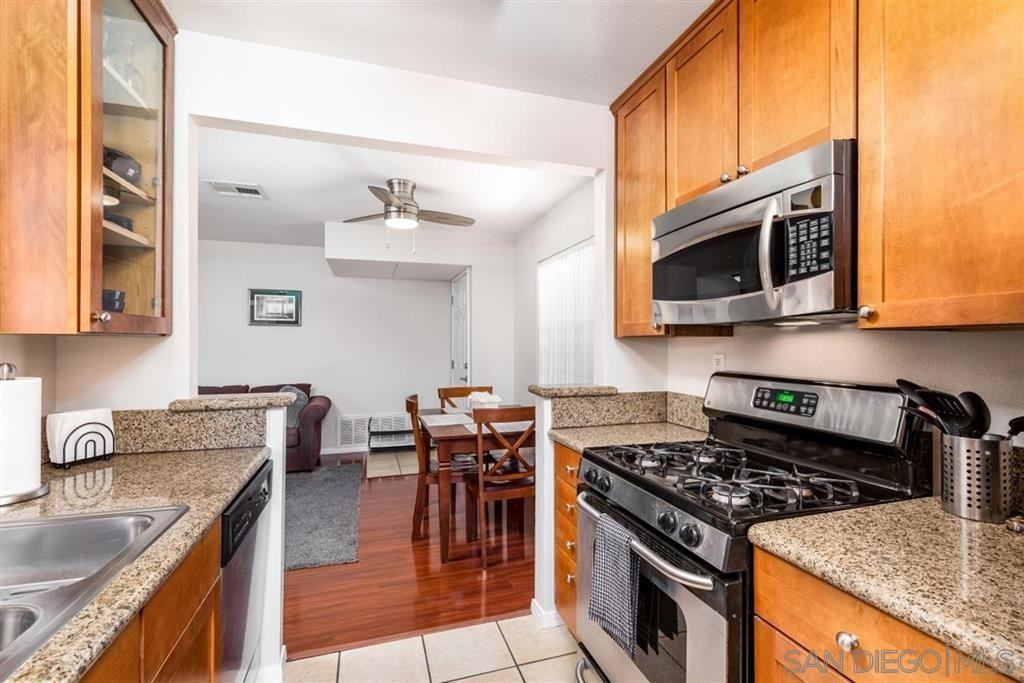 10603 Dabney Dr - Photo 4 of 17