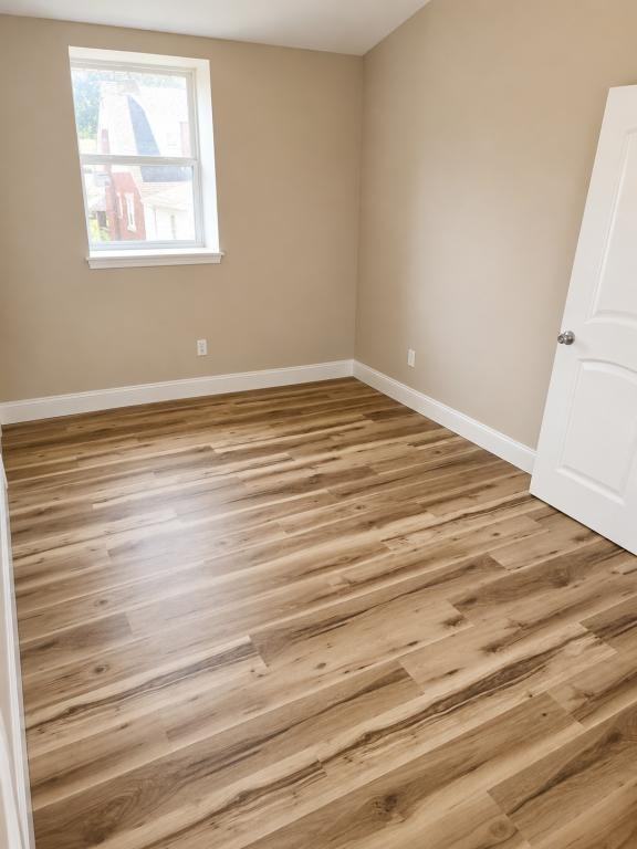 2738 1st Ave - Photo 6 of 8