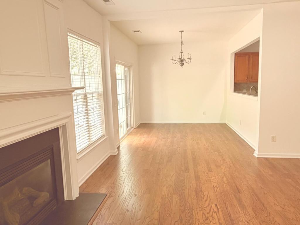 9002 Bishop Crest Ln - Photo 4 of 19