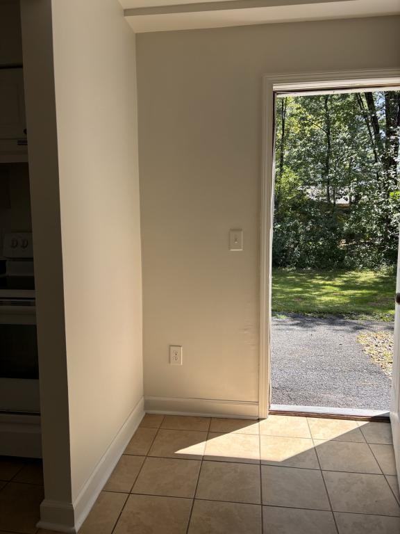 115 Ruhle Rd - Photo 4 of 12